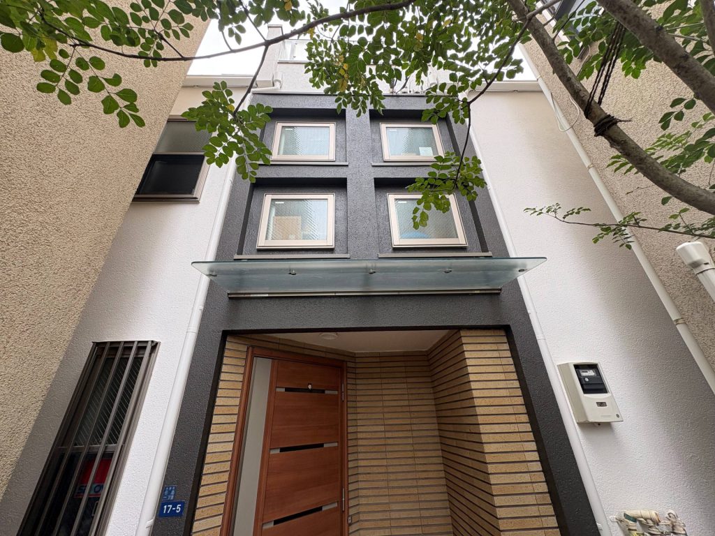 大田区K様邸屋根・外壁塗装工事のサムネイル画像2