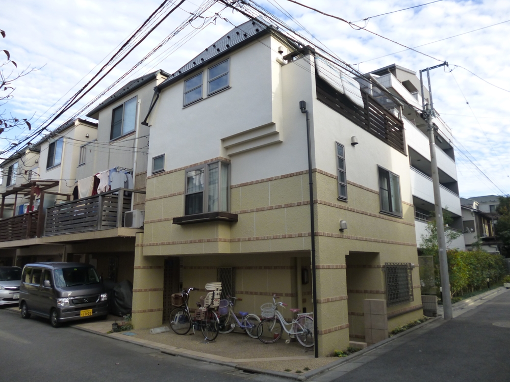 大田区下丸子H様邸 外装リフォーム工事完工しました。の画像