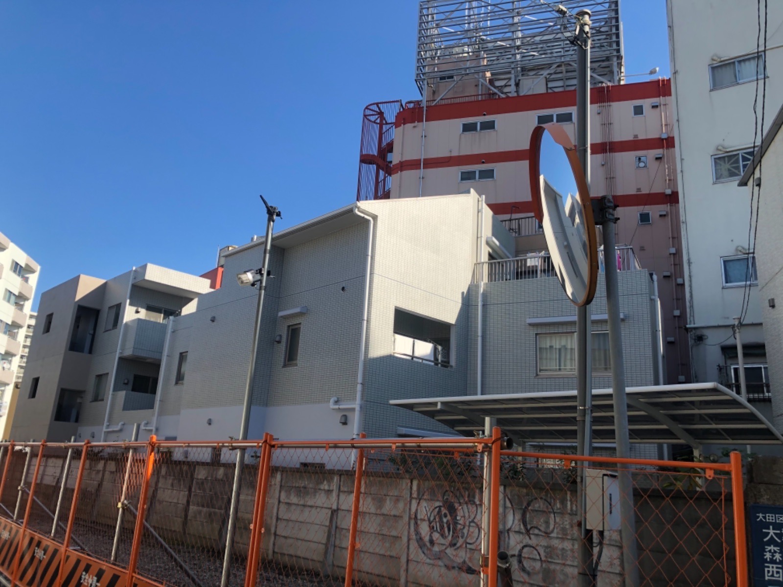 大田区大森西A様邸屋根、外壁塗装工事完工の画像