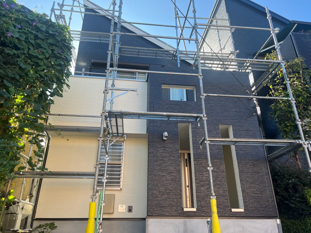 大田区T様邸屋根外壁塗装工事完了。の画像